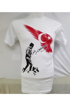 Unısex Beyaz Mustafa Kemal Atatürk Baskılı Çocuk Tişört