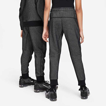NİKE NSW Tech Fleece Pant Winterized Çocuk Eşofman Altı FJ6025-010 