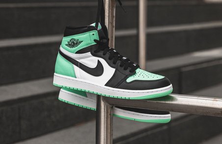Nike Air Jordan 1 Retro High Og Green Glow White Black 