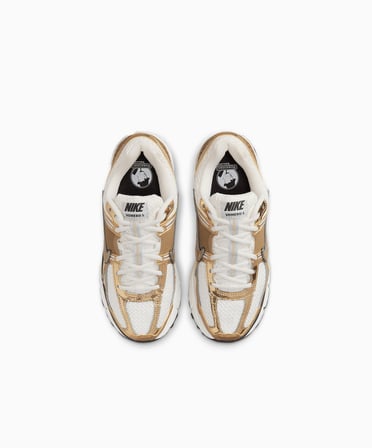 Nike Zoom Vomero 5    HF7723-001