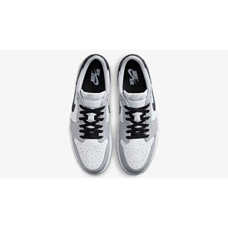 Wolf Grey and White   CZ0790-110