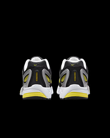 Air Pegasus 2005