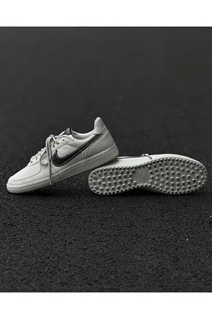 Nike Field General