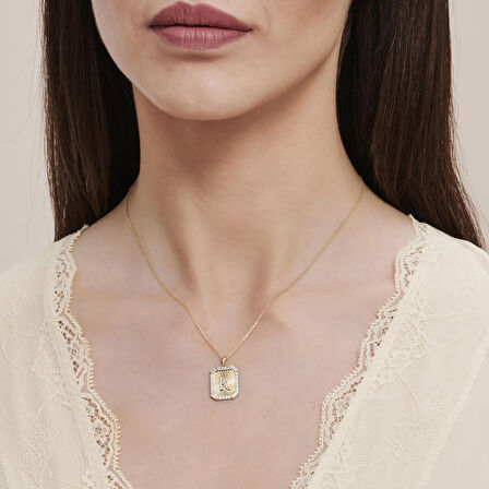 Altın K Harfi Kolye