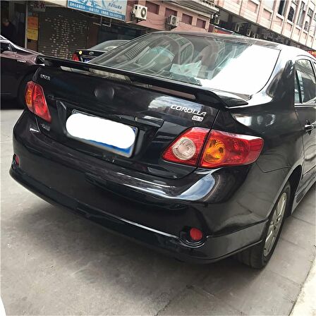 Toyota Corolla ledli spoiler Boyalı 2006-2013 arası modeller (Pianoblack)