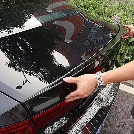 Volvo S90 Boyalı Spoiler (Pianoblack)