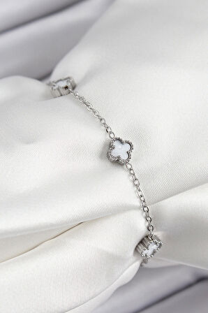 316L Çelik Beyaz Sedef Yonca Model Gümüş Renk Kadın Bileklik