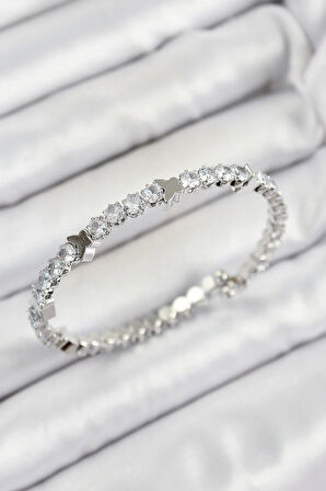 Pirinç Zirkon Taşlı Kalp Model Gümüş Renk Yaylı Kadın Bileklik