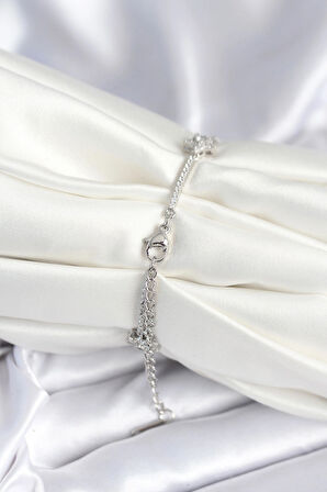 Pirinç Gümüş Renk Yıldız Model Kadın Bileklik