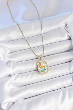 316L Çelik Gold Renk Zincir Mavi Mineli İncili Papatya İşlemeli Portre Model Kadın Kolye