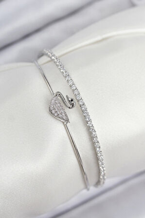 Pirinç Zirkon Taşlı Kuğu Model Gümüş Renk Kadın Bileklik