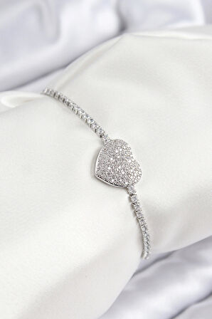 Pirinç Zirkon Taşlı Kalp Model Gümüş Renk Asansörlü Kadın Bileklik