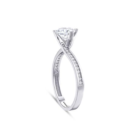 Kolları Taşlı Altın Tektaş Yüzük