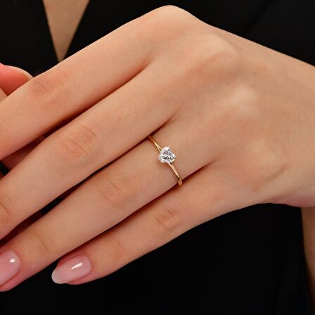 Altın Tektaş Yüzük