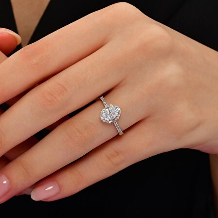 Baget Taşlı Altın Yüzük