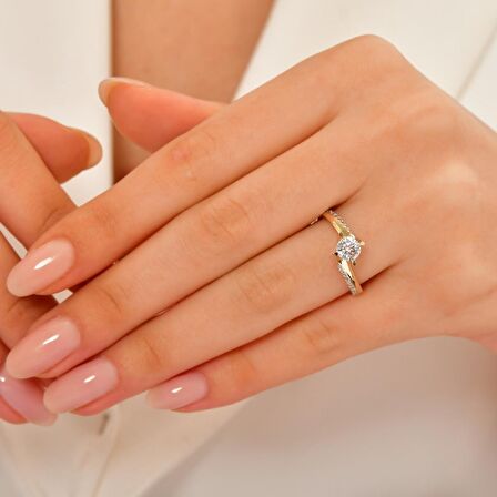 Altın Tektaş Yüzük