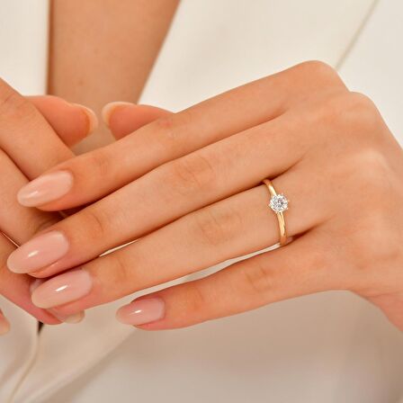 Altın Tektaş Yüzük