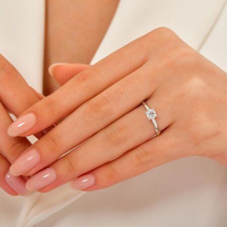 Altın Tektaş Yüzük