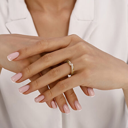 Taşlı Tasarım Altın Yüzük - 14K - 1.23gr