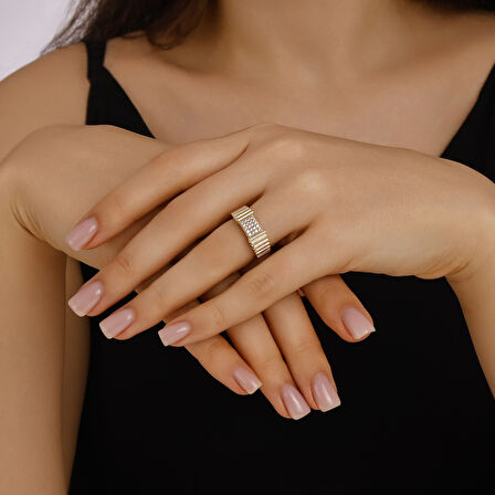 Taşlı Tasarım Altın Yüzük - 14K - 3.49gr