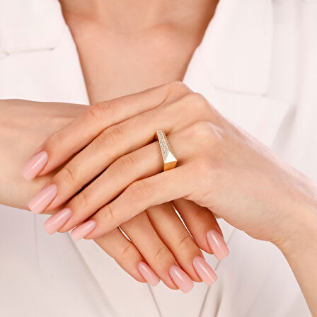 Taşlı Tasarım Altın Yüzük - 14K - 2.17gr