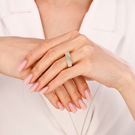 Taşlı Tasarım Altın Yüzük - 14K - 2.95gr