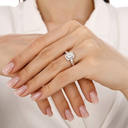 Altın Baget Taşlı Tasarım Yüzük - 14K