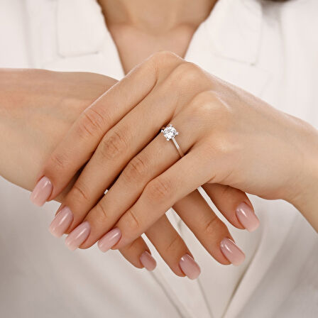 Altın Tektaş Yüzük - 14K - 2.30gr