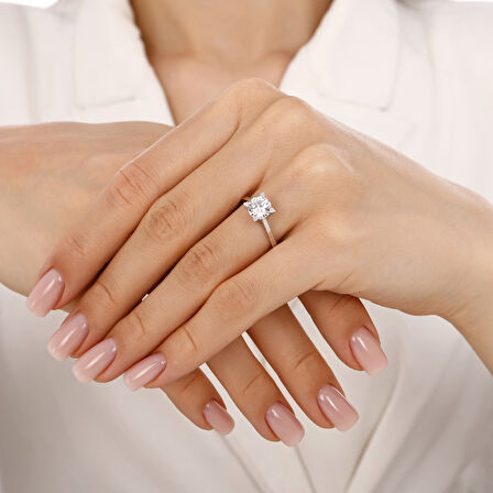 Altın Tektaş Yüzük - 14K - 2.83gr