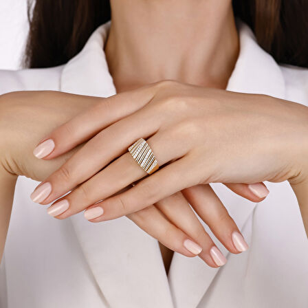 Taşlı Tasarım Altın Yüzük - 14K - 4.65gr