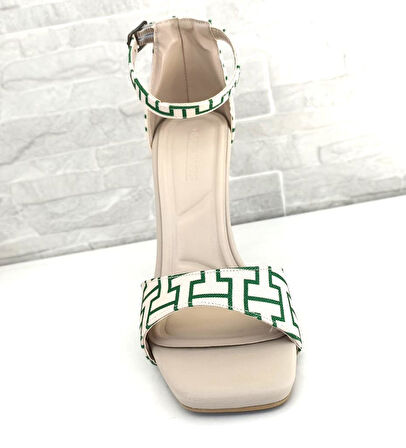 Kadın İnce Topuklu Abiye Ayakkabı  Yeni Sezon İnce Bantlı 10 cm Siyah  Yeşil