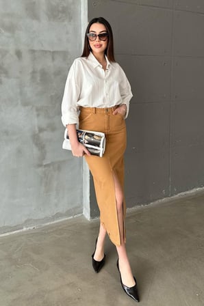 Camel Gabardin Boyamalı Püsküllü Etek