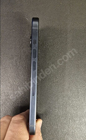 Apple iPhone 15 Pro 256GB Siyah Titanyum ( Apple Türkiye Garantisinde ) A Kalite
