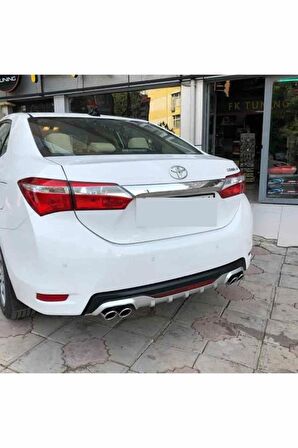 Toyota Corolla 4 çıkış görünümlü kırmızı şeritli difüzör 2013-2018 arası modeller