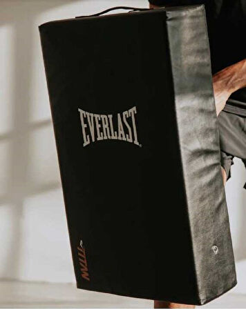 Everlast Titan Siyah O/S Tekme Kalkanı P00003257