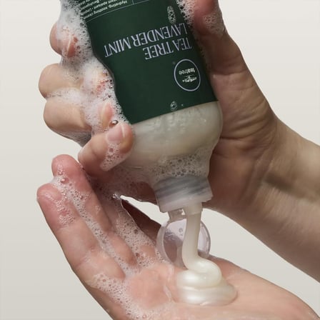 Tea Tree Lavender Mint Nemlendirici Şampuan 1000 ml