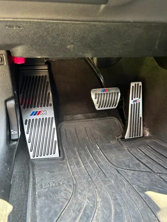 Bmw 3 Serisi E90 Otomatik Pedal Seti Geçmeli Logolu
