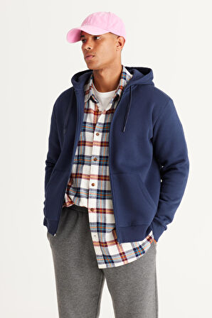 Standart Fit Normal Kesim Kapüşonlu Fermuarlı Sweatshirt