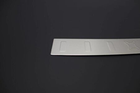 Jeep Renegade Krom Arka Tampon Eşiği Taşlı 2014 ve Sonrası