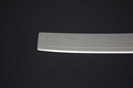 Opel Astra K SW Krom Arka Tampon Eşiği 2016 ve Sonrası