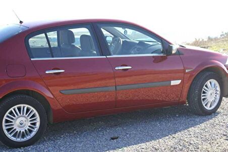 Renault Megane 2 Sedan Krom Cam Çıtası 4 Parça 2002-2010 Arası