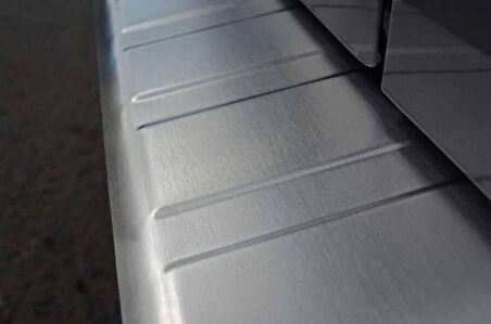 Renault Trafic 3 Krom Arka Tampon Eşiği Taşlı 2015 ve Sonrası