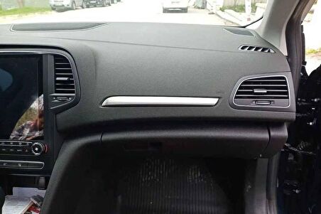 Renault Megane 4 HB Krom Ön Konsol Çıtası 2016 ve Sonrası