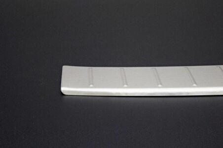 Skoda Octavia 3 A7 Krom Arka Tampon Eşiği 2013-2019 Arası