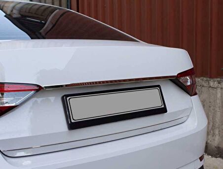 Skoda Superb B8 Krom Plaka Üstü Çıta 2015 ve Sonrası