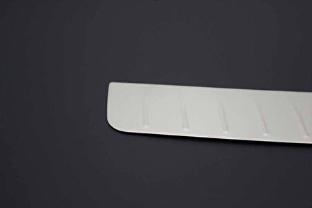 VW Golf 4 Krom Arka Tampon Eşiği Taşlı 1998-2004 Arası