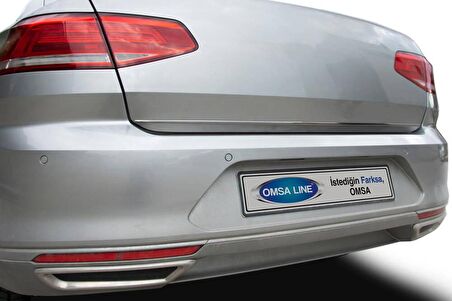 VW Passat B8 Sedan Siyah Krom Bagaj Alt Çıtası 2015 ve Sonrası