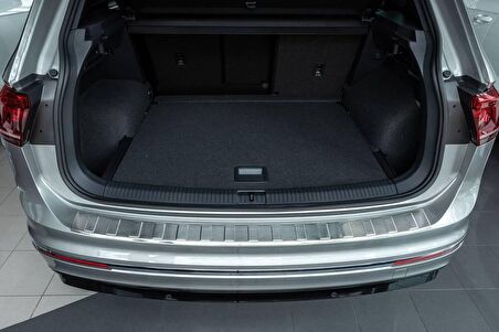 VW Tiguan Krom Arka Tampon Eşiği Taşlı 2016 ve Sonrası