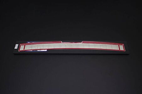 VW T6.1 Caravelle Krom Bagaj Eşiği Tek Kapı Taşlı 2020 ve Sonrası