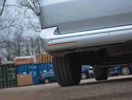 VW T6 Transporter Krom Reflektör Çerçevesi Çift Kapı 2 Parça 2015-2019 Arası